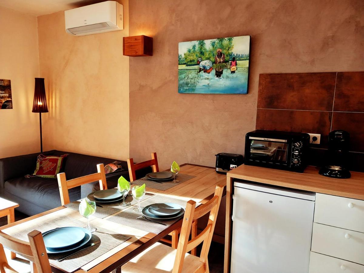 Mas Des Broussonnetiers Appartement Barjac  Buitenkant foto