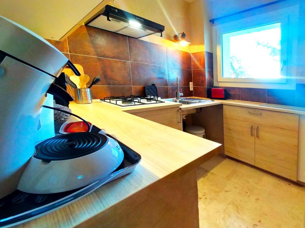 Mas Des Broussonnetiers Appartement Barjac  Buitenkant foto