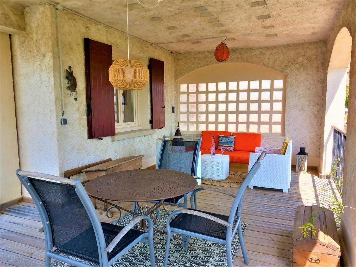 Mas Des Broussonnetiers Appartement Barjac  Buitenkant foto